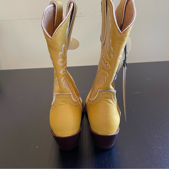 NEW Idyllwind Sunshine-Y Day Western Yellow Boots - Round Toe - Size 7B - Picture 6 of 10